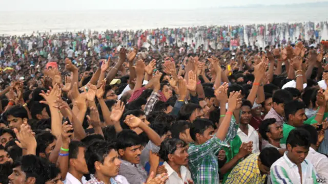 ممبئی میں نئے سال کا جشن بڑے پیمانے پر منایا جاتا ہے