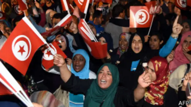 सत्ताधारी इस्लामी पार्टी एन्नाहदा