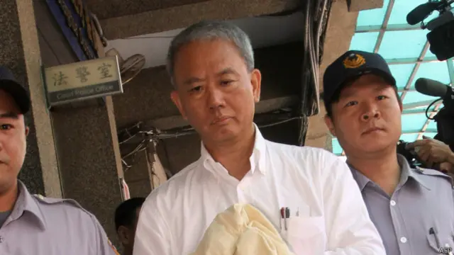 康師傅集團在台灣販賣黑心食用油而被收押的魏應充