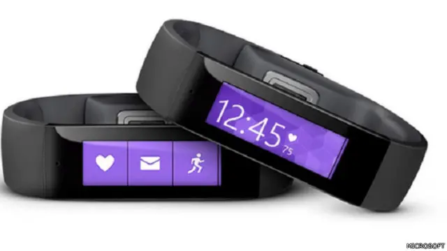 يعمل جهاز مايكروسوفت الجديد لمدة يومين متواصلين بعد شحنه لمرة واحدة.