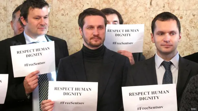 Акция в поддержку Олега Сенцова в посольстве Украины