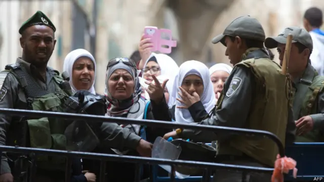 محمود عباس نے گنبدِ صخرہ کو بند کرنے کے اقدام کو اعلان جنگ قرار دیا ہے