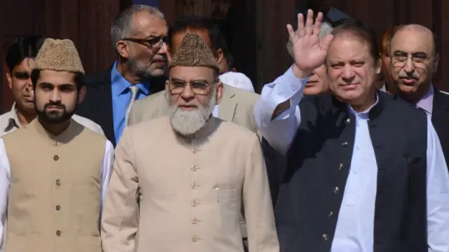 نریند مودی کو نہیں بلایا کیونکہ گجرات کے فسادات پر مسلمانوں نے انھیں معاف نہیں کیا ہے: امام بخاری