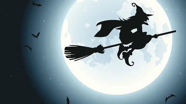 بلو مون ایک نایاب فلکی موقعہ ہوتا ہے جب ایک ہی مینے میں دو مرتبہ مکمل چاند نظر آئے۔ ایسا تین سال میں ایک مرتبہ ہوتا ہے