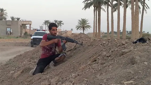 انضم رجال عشائر سنية إلى الحكومة في مواجهة تنظيم "الدولة الإسلامية"