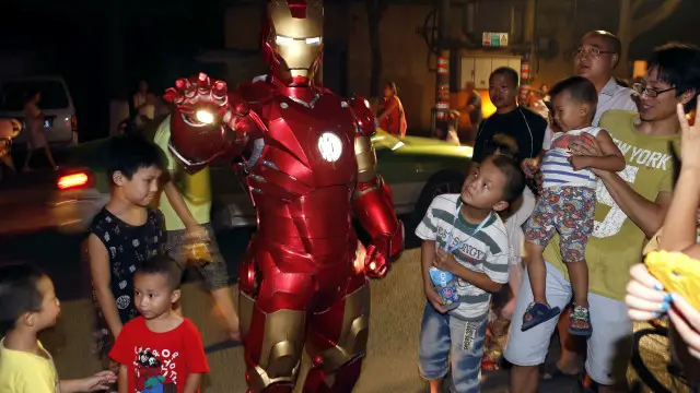 ہیرو رابرٹ ڈاؤنی کو سپر ہیرو فلم سیریز آئرن مین سے شہرت ملی