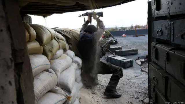 Донецкий аэропорт. Sergei L. Loiko for BBC