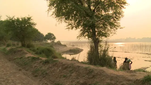  لیہ، ڈیرہ غازی خان، راجن پور اور مظفر گڑھ میں انتظامیہ نے ان علاقوں کے لوگوں کو محفوظ مقامات پر منتقل ہونے کی وارننگ جاری کی ہے (فائل فوٹو)