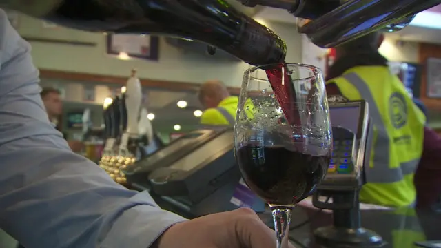 حالیہ برسوں میں انڈونیشیا میں شراب کے استعمال میں اضافہ دیکھنے میں آیا ہے