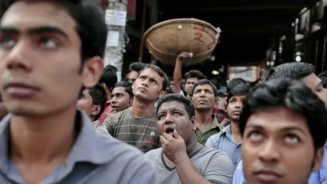 Bangladesh mengimpor pasokan listrik dari India semenjak Oktober 2013 lalu.