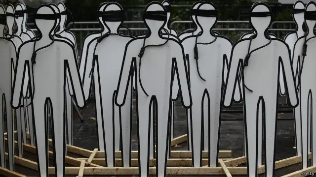 پاکستانی حکومت نے گذشتہ برس دسمبر میں سزائے موت پر پچھلے چھ برس سے عائد غیر اعلانیہ پابندی ہٹانے کا فیصلہ کیا تھا