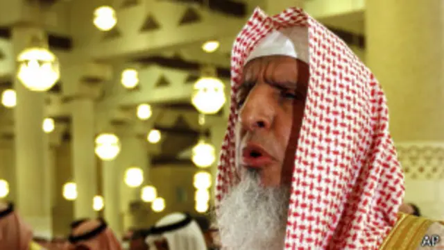 शेख़ अब्दुल अज़ीज़ अल-शेख़