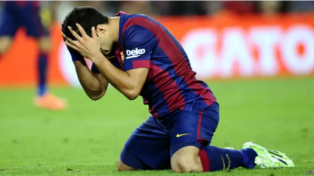 حرم حارس سيلتا فيجو لويس سواريز من التسجيل في مباراته الاولى في الكامب نو