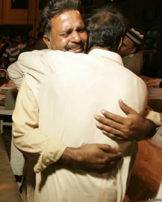 पाकिस्तान लंबे समय से चरमपंथी हिंसा से जूझ रहा है जिसमें हज़ारों लोगों की जानें जा चुकी हैं.