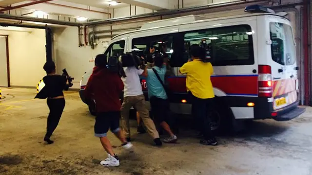 朱廷抵達香港東區裁判法院(BBC圖片3/11/2014)