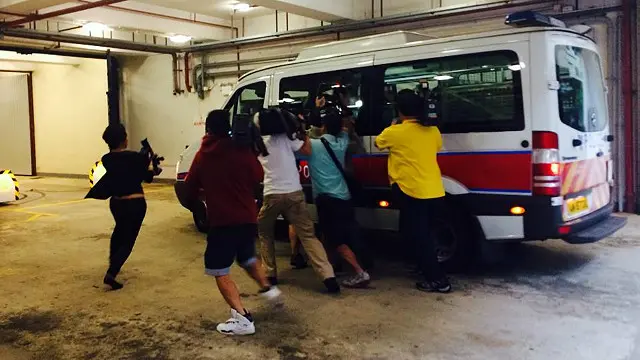 Jutting tiba di pengadilan atas dakwaan pembunuhan dua WNI.