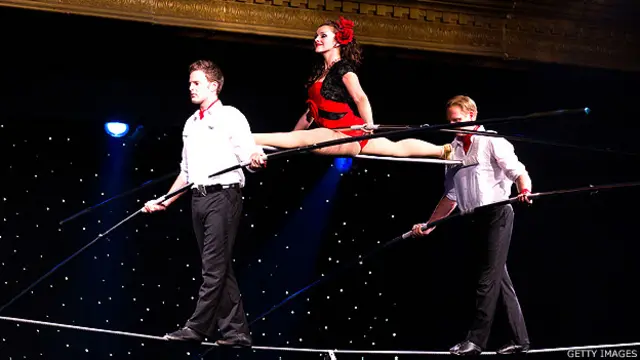 Nik Wallenda junto a miembros de su familia