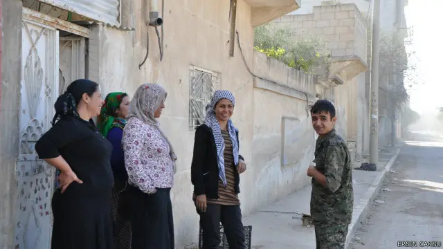 كان يعيش في كوباني 400 ألف شخص، أما الآن فلا يوجد غير 4 آلاف.