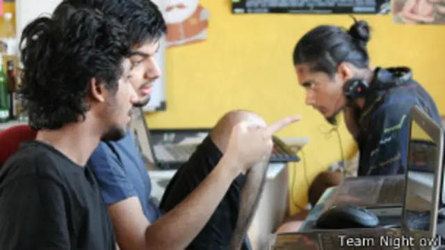 टीम नाइट आउल 