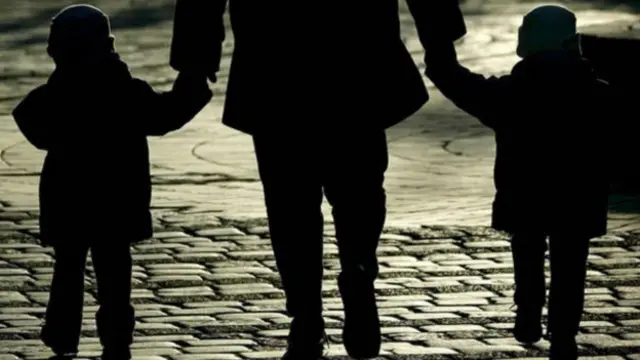 无家可归的困境会影响孩子们的社交能力,