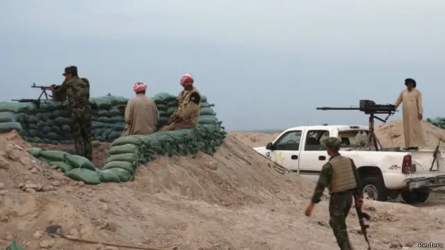 انضمت بعض العشائر إلى الحكومة في مواجهة التنظيم