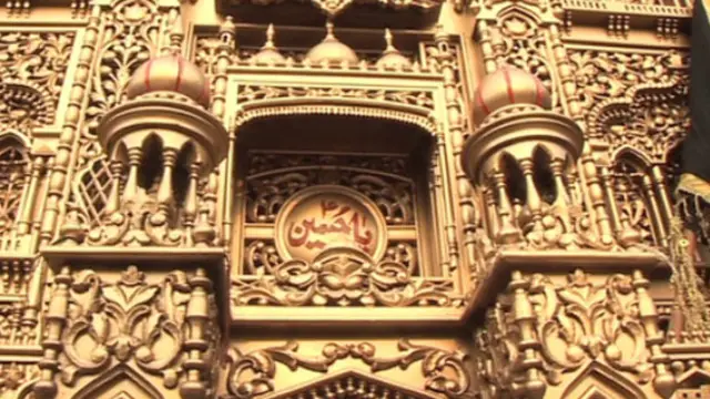 حضرت حسین سے اظہار عقیدت کے طور پر پوری دنیا میں عزاداری اور تعزیہ داری ہوتی ہے