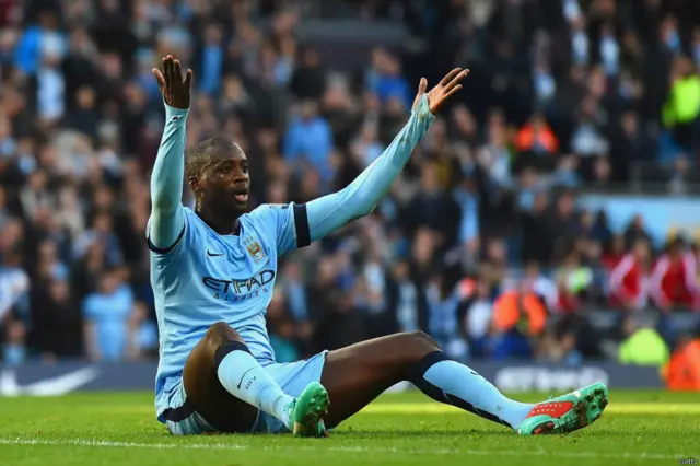 يحيى توريه احرز الهدف الأول لفريقه