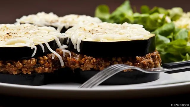 Son nativas del sureste asiático pero se usan como propias particularmente en el Mediterráneo y Medio Oriente... ¡qué delicia esta musaca!