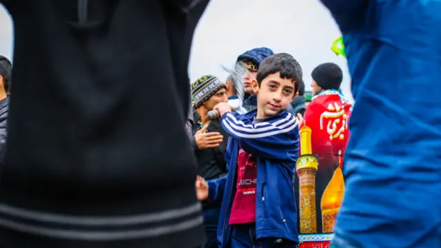 Aşura günü ilə bağlı Nardaranda keçən tədbirdə gənclər də iştirak edir. 
