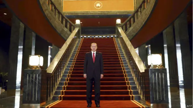 Реджеп Эрдоган во дворце Ак Сарай