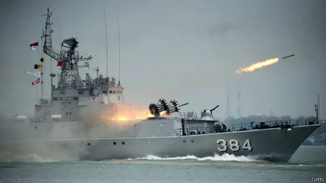 Pemerintah Joko Widodo bertekad menghidupkan doktrin kemaritiman.