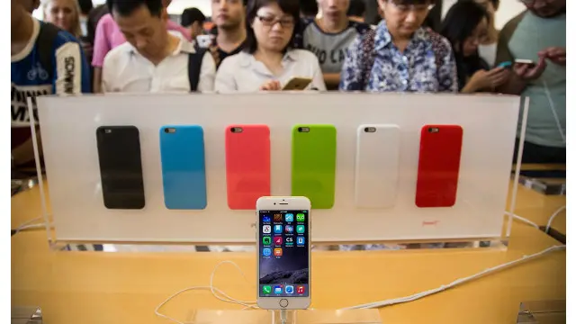 داسې ښکاري چې د ایفون شپږ پلس نوي ماډل تیلیفونونو لوړې تقاضا په دغې ګټې کې مهم رول لوبولی دی.