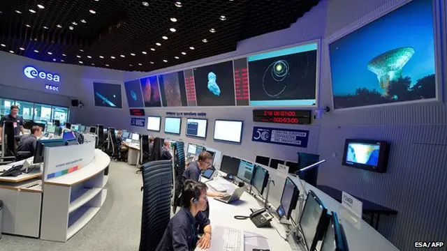 روزیٹا کو کنٹرول کرنے والا عملہ 12 نومبر کو روبوٹ کو اتارنے یا نہ اتارنے کا حتمی فیصلہ کرے گا