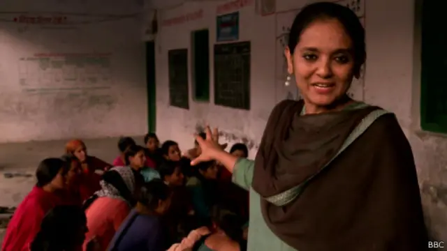 ඔසප් වීම සිදු වන දින වලදී සෑම ගැහැණු ළමුන් පස් දෙනෙකුටම එක් ගැහැණු ළමයෙකු පාසල් යාමෙන් වැළකී සිටින බවයි බීබීසී වාර්තාකාරණිය රූපා ජා පවසන්නේ.