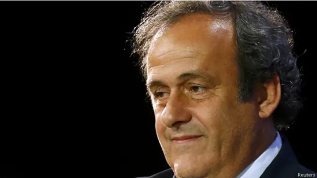 بلاتيني: "لن يكون المونديال في إبريل/نيسان أو مايو/أيار أو يونيو/حزيران .. سيقام في الشتاء"