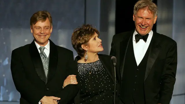 Para pemeran awal Star Wars: Mark Hamill, Carrie Fisher, Harrison Ford.