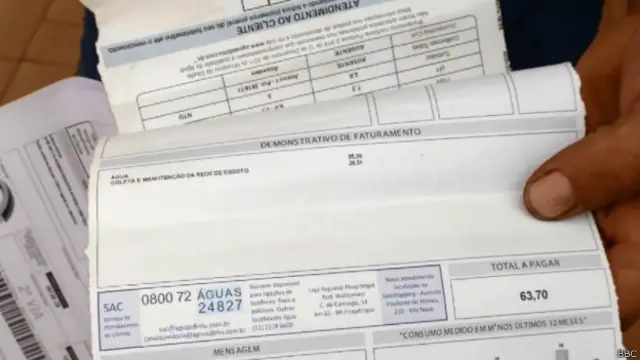 Conta de água / Crédito: BBC
