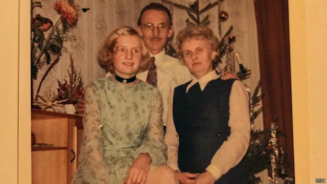 Daniela Walther y sus padres