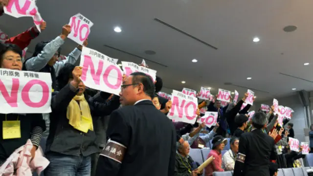 جاپانی وزیر اعظم شنزو آبے نے کہا ہے کہ ان جزیروں پر جاپان کے موقف میں تبدیلی نہیں آئی ہے