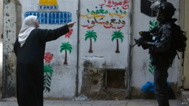 گروه حماس گفته بود که به تلافی حملات اسرائیل به مسجدالاقصی دست به این حمله زده است