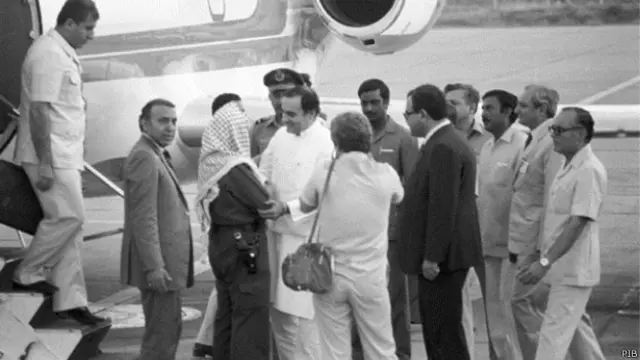 राजीव गांधी, यासेर अराफ़ात