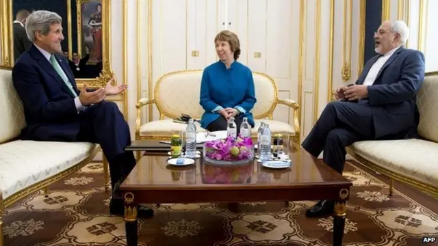 Керри, Зариф и Эштон