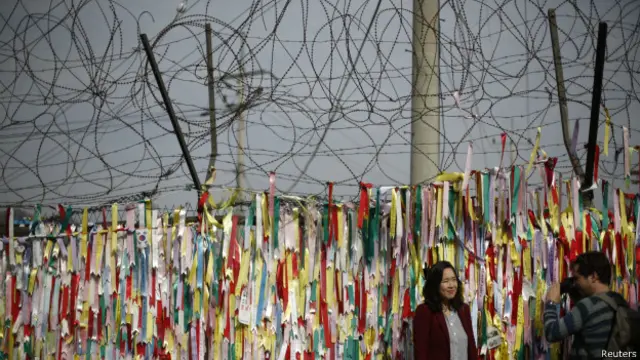 Стена между Северной и Южной Кореей