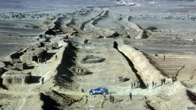 Стена в Западной Сахаре