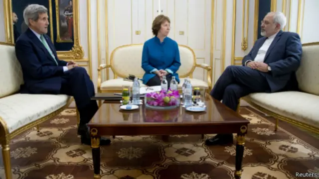 جان کری ماه گذشته با وزیر خارجه ایران در وین، پایتخت اتریش دیدار کرد