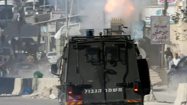 گذشتہ امریکی انتظامیہ نے سنہ 2007 میں اسرائیل کے ساتھ ایک دس سالہ معاہدہ کیا تھا جس کے تحت اسے اس مدت کے دوران 30 ارب ڈالر کی فوجی امداد دی جانا تھی