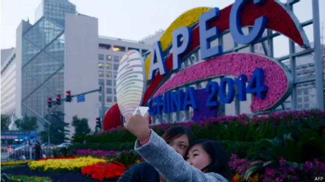 एपेक सम्मेलन