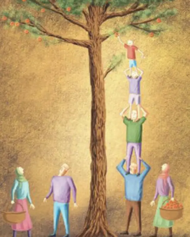 کارتون رضا جنگی، اعتماد 