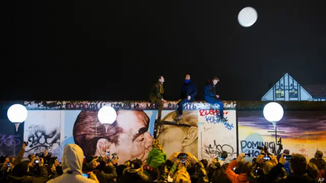 柏林庆祝活动上的民众