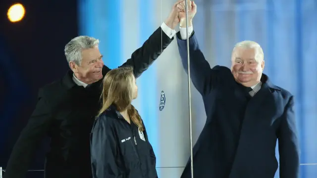 برلن کی شہری حکومت نے ان رہنماؤں کو بھی مدعو کیا جنہوں نے سرد جنگ کے خاتمے میں کردار ادا کیا تھا